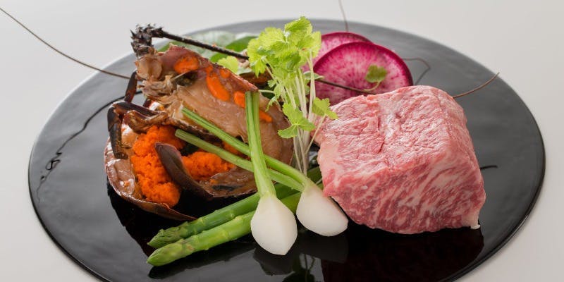 鉄板焼 やまもも