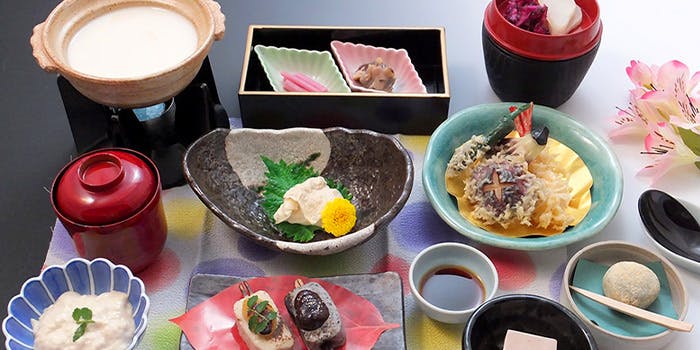ティー 京都 湯葉料理 かめや本家 キョウト ユバリョウリ カメヤホンケ 四条大宮 湯葉 はも うなぎ すっぽん 一休 Comレストラン ティー 京都 湯葉料理 かめや本家 キョウト ユバリョウリ カメヤホンケ 四条大宮 湯葉 はも うなぎ すっぽん 一休 Comレストラン