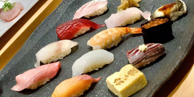 おまかせ上握り　全19品 握り中心、お鮨をたくさん召し上がりたい方向けのコースプラン