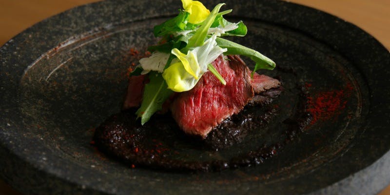 【宵の京錦 会席】　【宵の京錦 八寸】に和牛のステーキがついた全8品