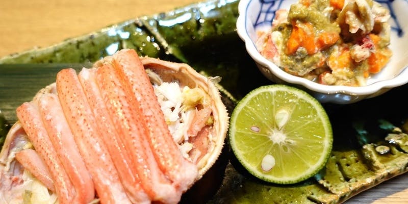 【香箱蟹とキンキの特別コース】全て個別盛りにてご提供いたします。