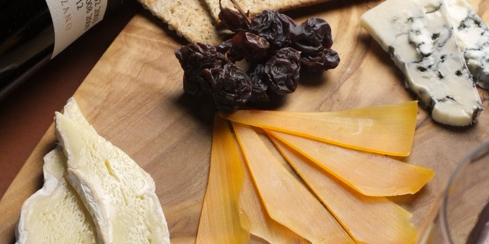 ワイン食堂 ホオバール 池袋西口店