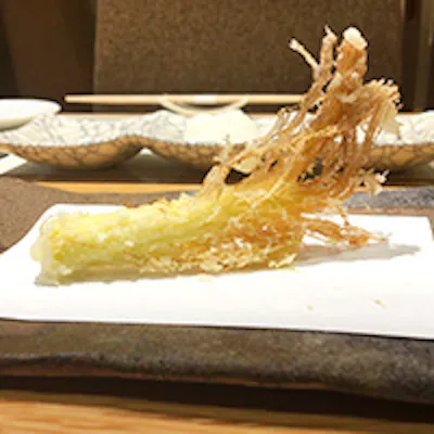 ゲストの下を愉しませる素材を活かした和の逸品