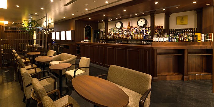 記念日におすすめのレストラン・LOBBY LOUNGE 東京 HIBIYA BARの写真1