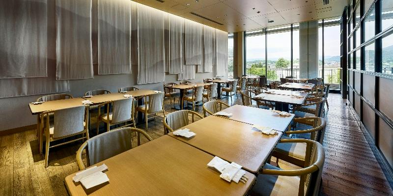 ALL DAY DINING ����^�E�F�X�e�B���s�z�e�����s
