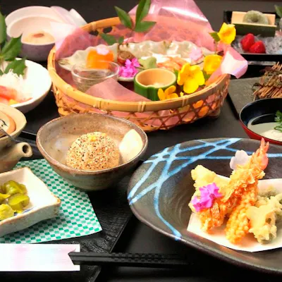 四季折々の旬の味を一品づつゆっくりと