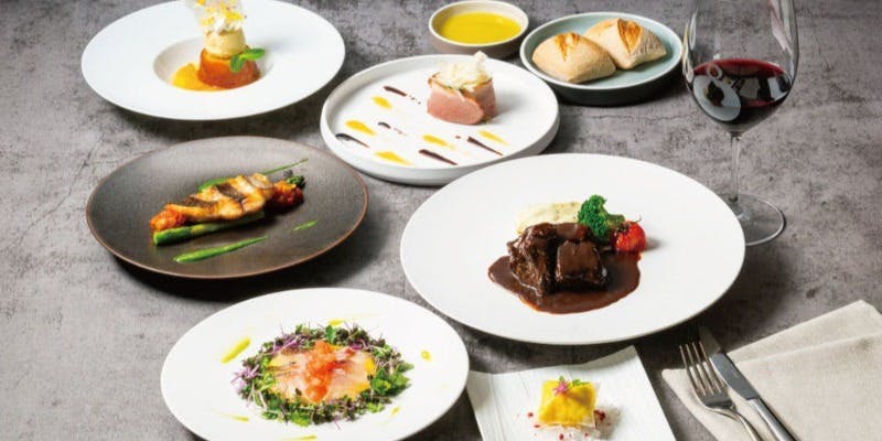 Dinner Set C　前菜2皿お楽しみいただける豪華全6品コース＋ワイン含むドリンク1杯付き