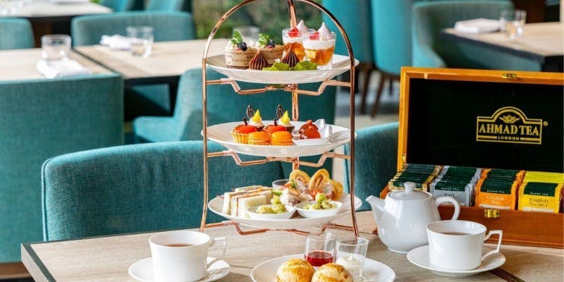 The Garden Brasserie & Bar�^�n�C�A�b�g���[�W�F���V�[�����x�C