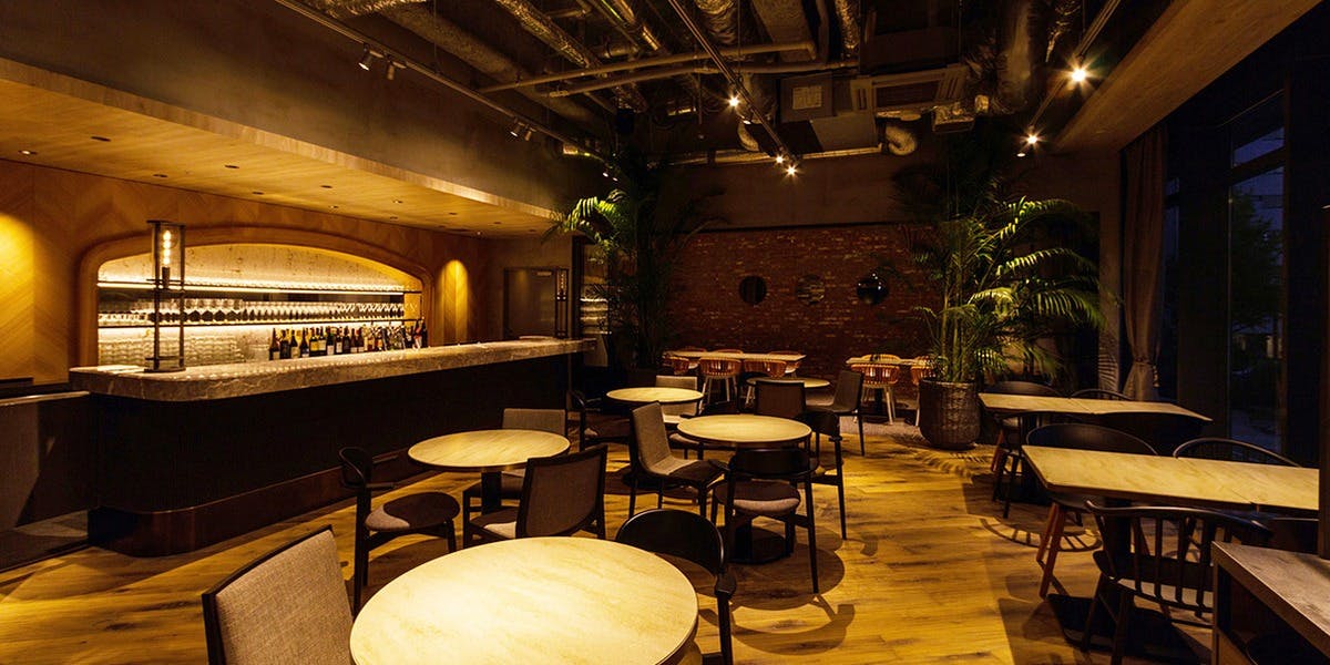 ナインドアーズ レストラン アンド グリル ザ ブラッサム博多プレミア