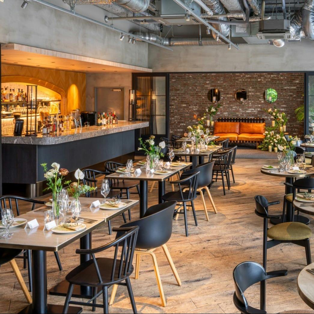 ナインドアーズ レストラン アンド グリル ザ ブラッサム博多プレミア