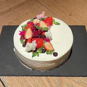 ホールケーキ