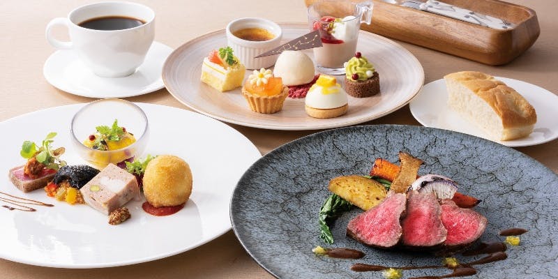 【冬ランチ】選べるグリル料理のコース「フォルナーチェ」おかわり自由のドルチェ7種付き