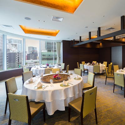 豪華な会食や接待に相応しい貴賓室