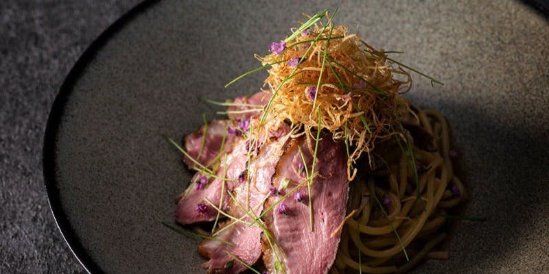 Seasonal Menu【河内鴨と白葱のオリエンタル風パスタ】＋ミニブッフェ付（90分制）