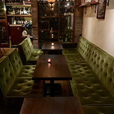 落ち着いた大人の空間