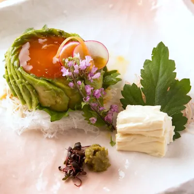 料理長の丁寧な仕事が光る、日本の四季を映す美しい会席料理