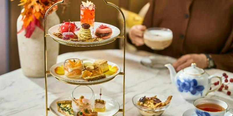 TEA LOUNGE MAYFAIR�^�E�F�X�e�B���s�z�e�����s