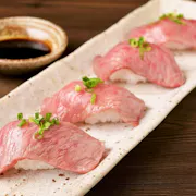 黒毛和牛炙り寿司