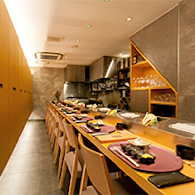 心地よくスタイリッシュな寛ぎ空間