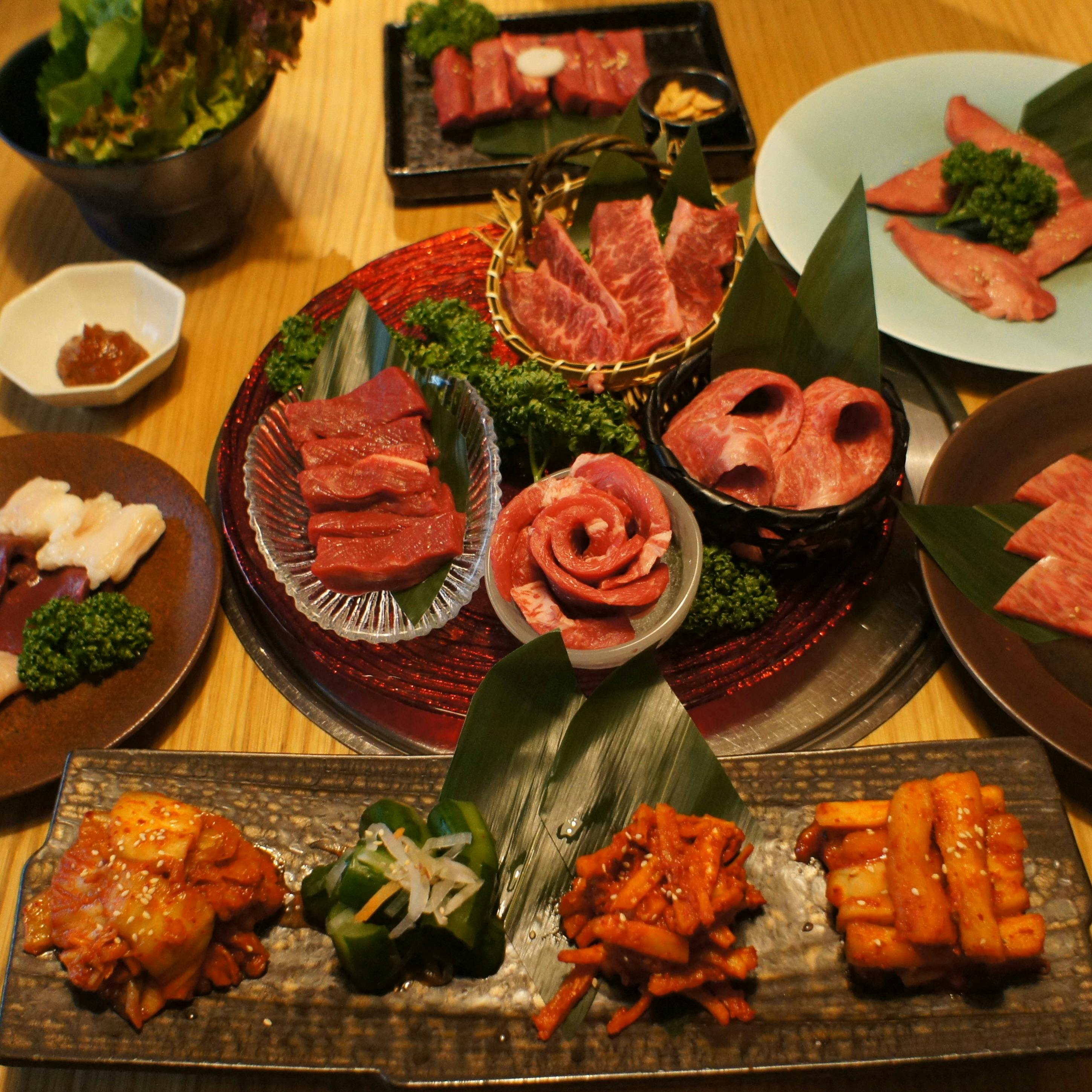 焼肉トラジ 池袋西口店 ロイヤルコース 特選厚切りタン塩 ザブトン 特選和牛と濃厚卵の究極小鉢飯など ランチ プラン メニュー 一休 Comレストラン