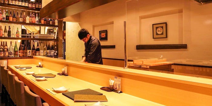 記念日におすすめのレストラン・くずし割烹 白金魚 秋葉原UDX店の写真1