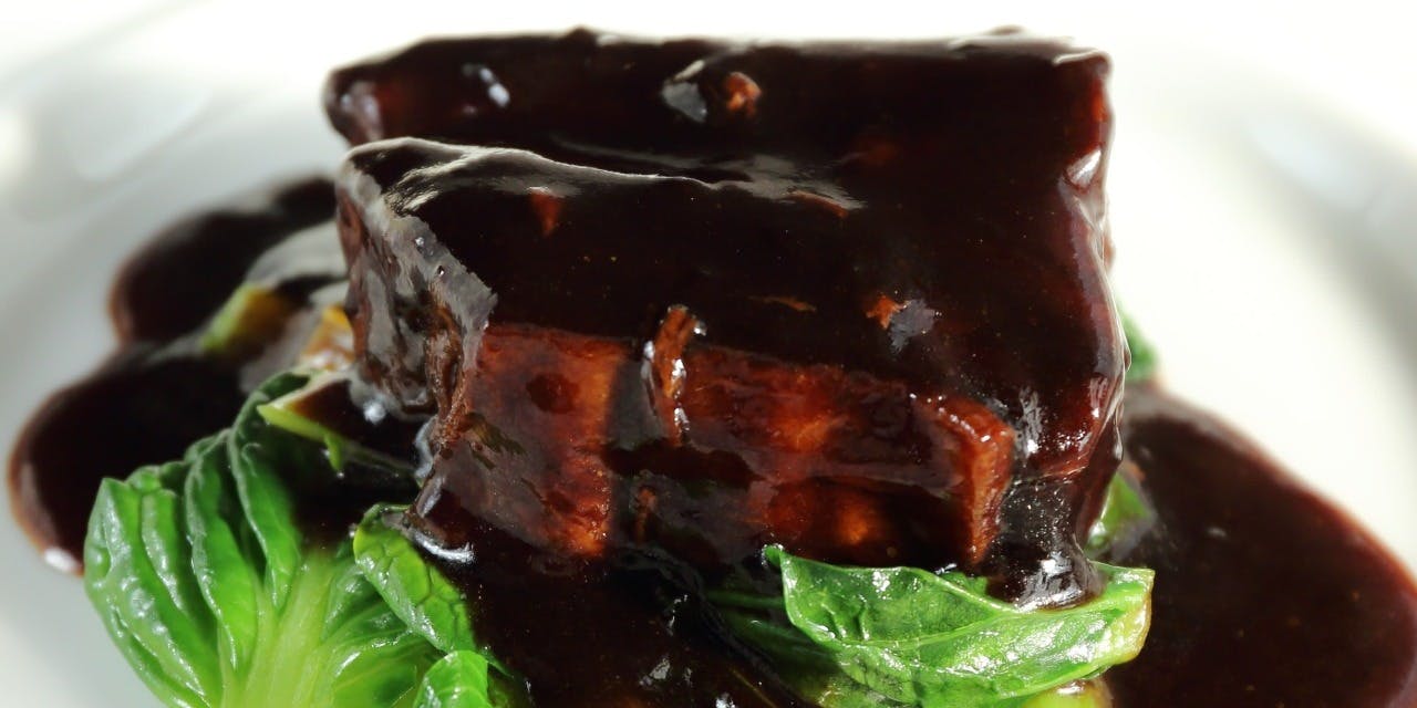 ウチダ テイ（UCHIDA TEI）