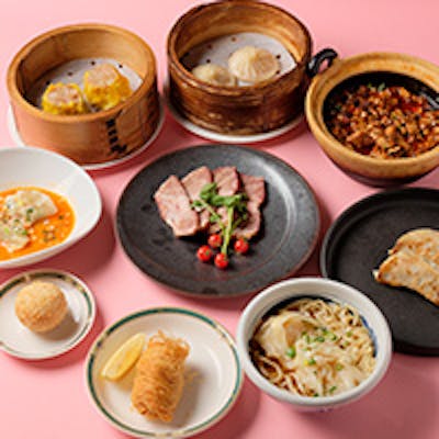 団体でご利用しやすい豊富なドリンクやコース料理