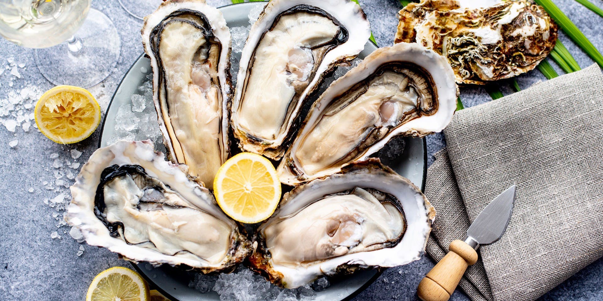 COLONIAL BEACH 横浜ハンマーヘッド