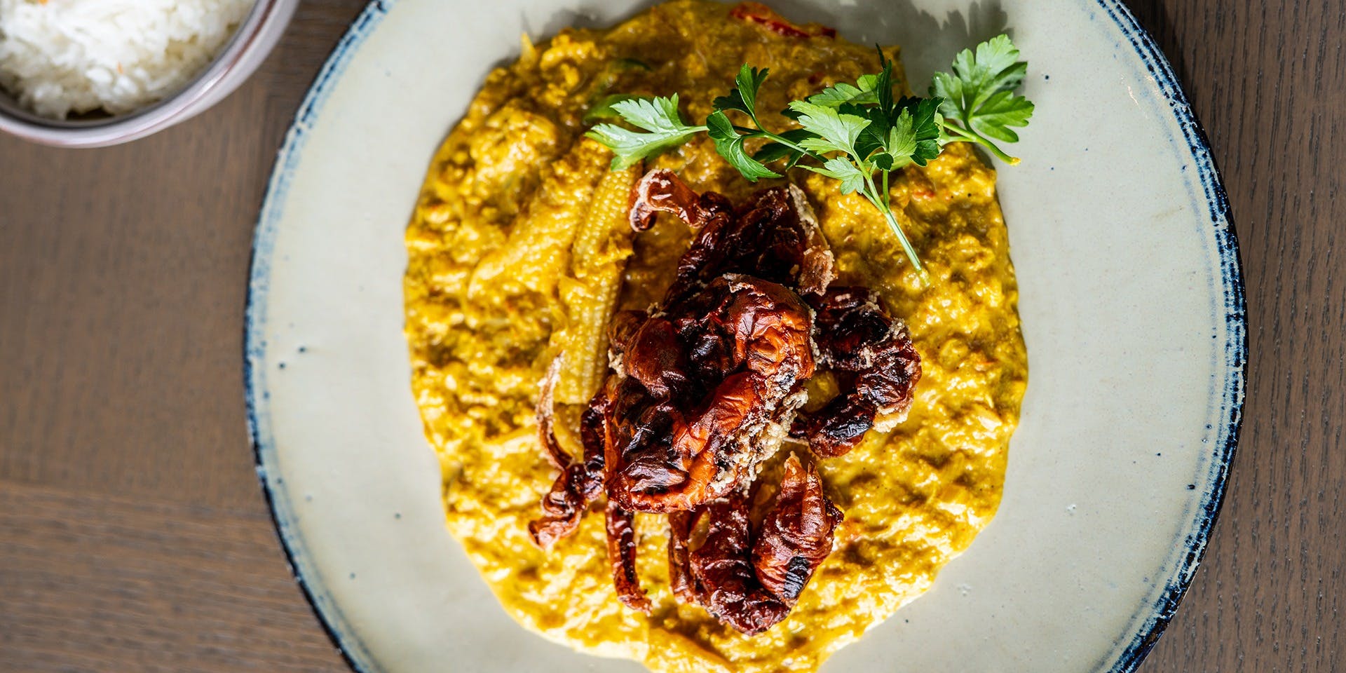 COLONIAL BEACH 横浜ハンマーヘッド