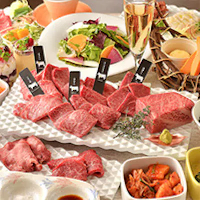黒毛和牛の熟成肉をカジュアルに楽しむ贅沢