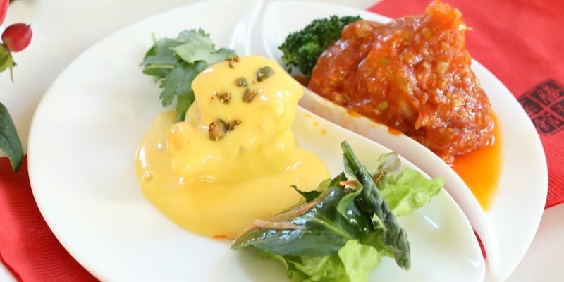 【スペシャルランチ】前菜・点心・スープ・海老チリ・メイン料理・ライス・デザート 全7品