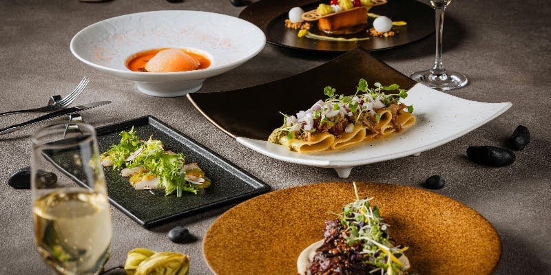 【18F】Seasonal Lunch Course ～前菜、パスタ、メインなど全5皿～＋乾杯スパークリング