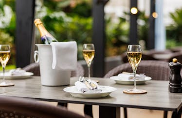 Terrace and Table/ホテルメトロポリタン 川崎