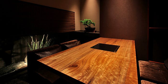 豆家別邸鮪とおとうふしびかま本店 上しび まぐろ しゃぶ会席 しびかま箱や特選鮪中トロしゃぶしゃぶ等全6品 2時間飲み放題 半個室 ディナー プラン メニュー 一休 Comレストラン