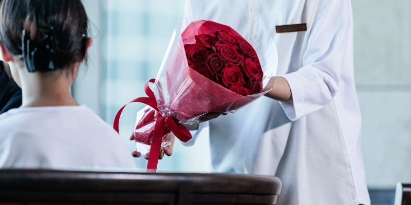 【プレミアムクリスマス限定ディナー】国産食材使用Wメインなど＋乾杯シャンパーニュ＋花束＋個室確約