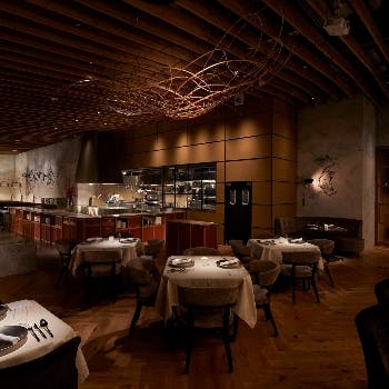 ディナー イタリアン Ristorante Bar Evolta 三井ガーデンホテル神宮外苑の杜プレミア Okaimonoモール レストラン