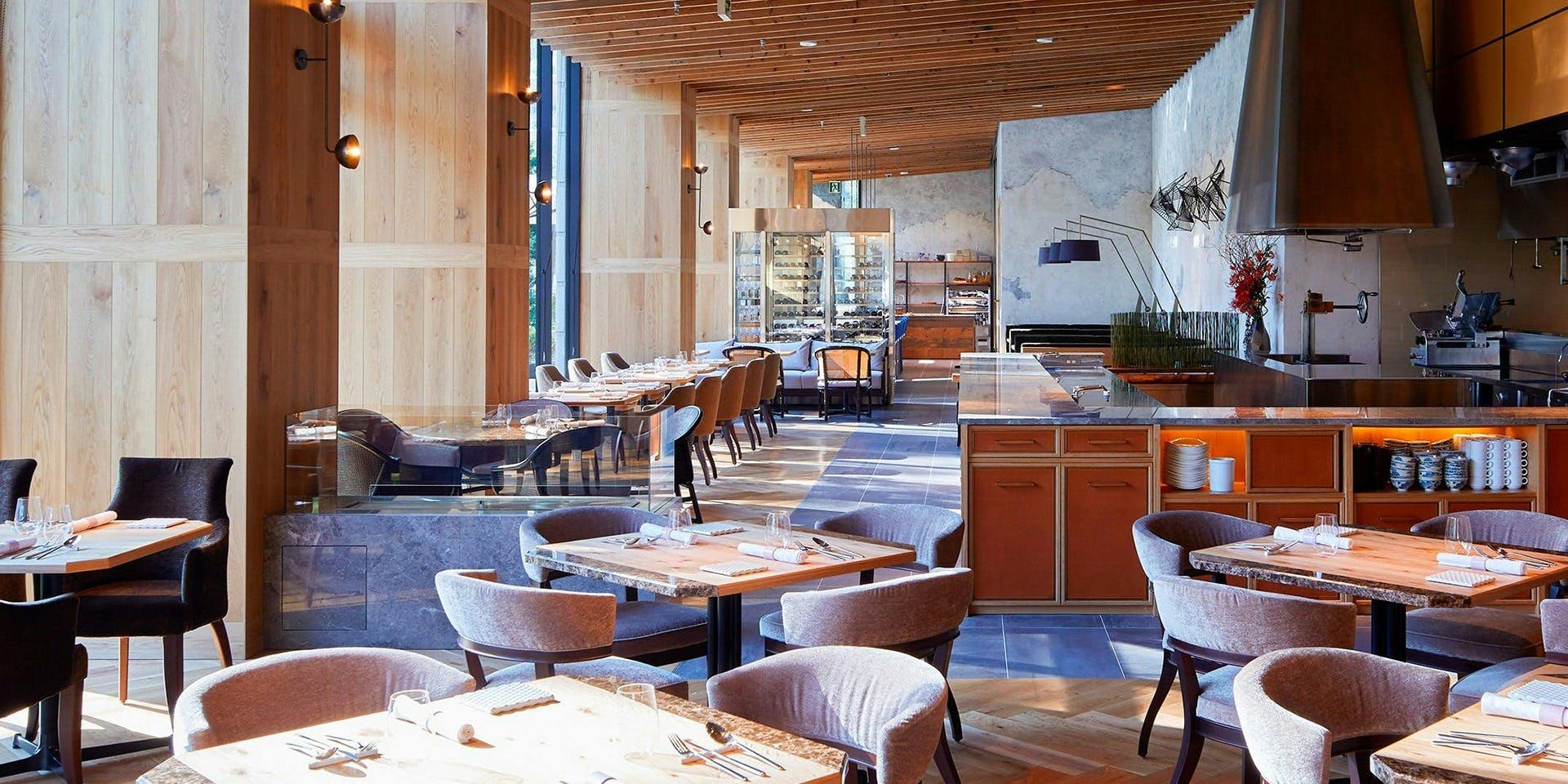 RISTORANTE&BAR EVOLTA／三井ガーデンホテル神宮外苑の杜プレミア - 画像1