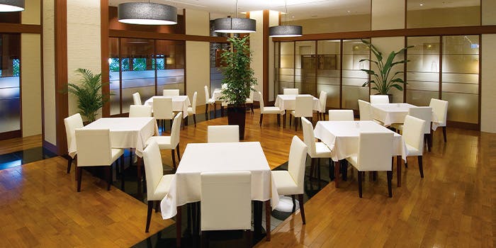 記念日におすすめのレストラン・テラスレストラン・ローズ／水戸プラザホテルの写真1
