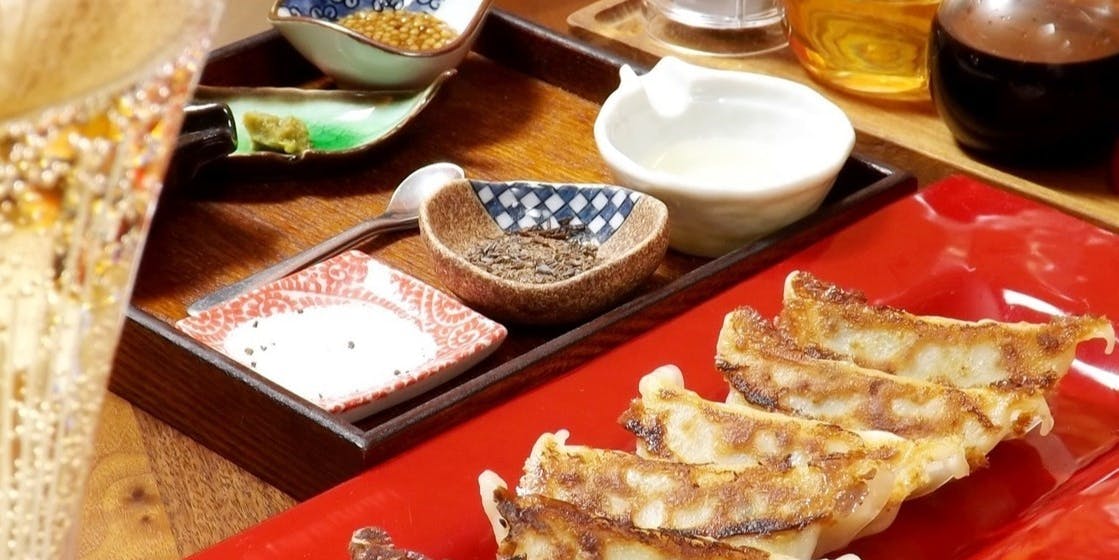 ギョーザイット Gyoza It 赤坂 餃子 一休 Comレストラン