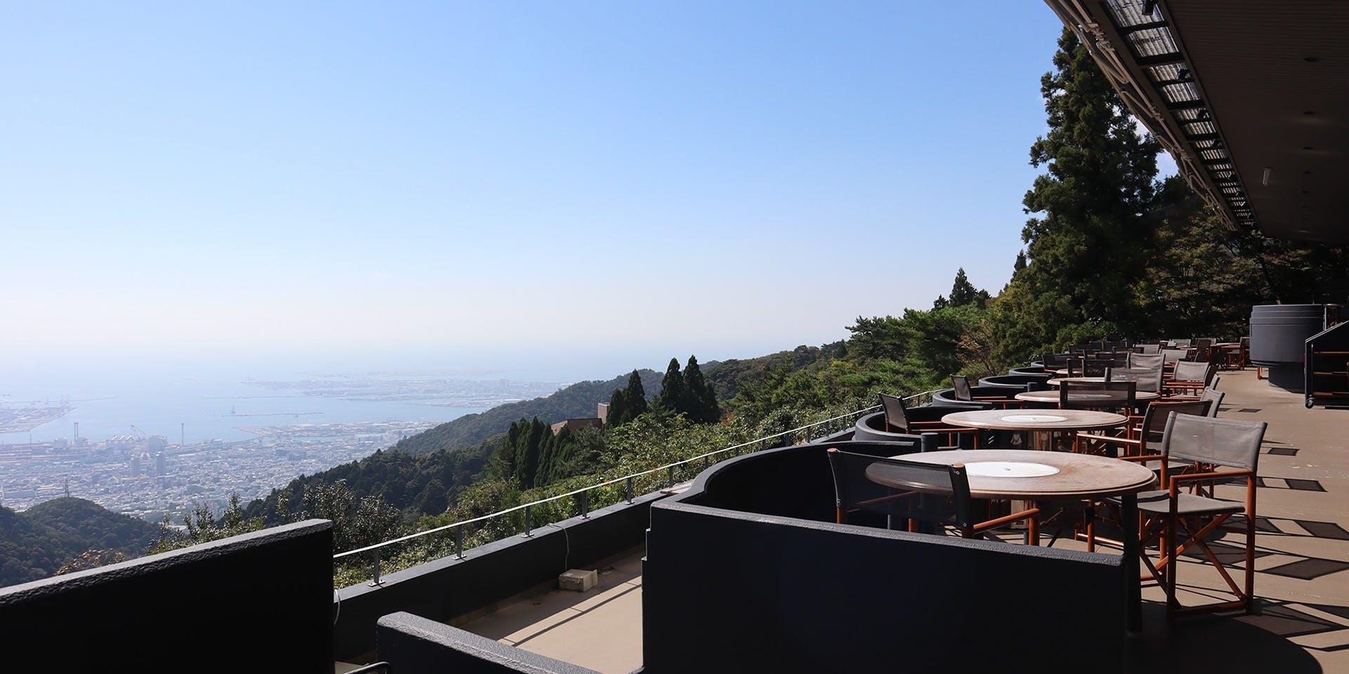 空のダイニング（【旧店名】六甲山サイレンスリゾート グリル）