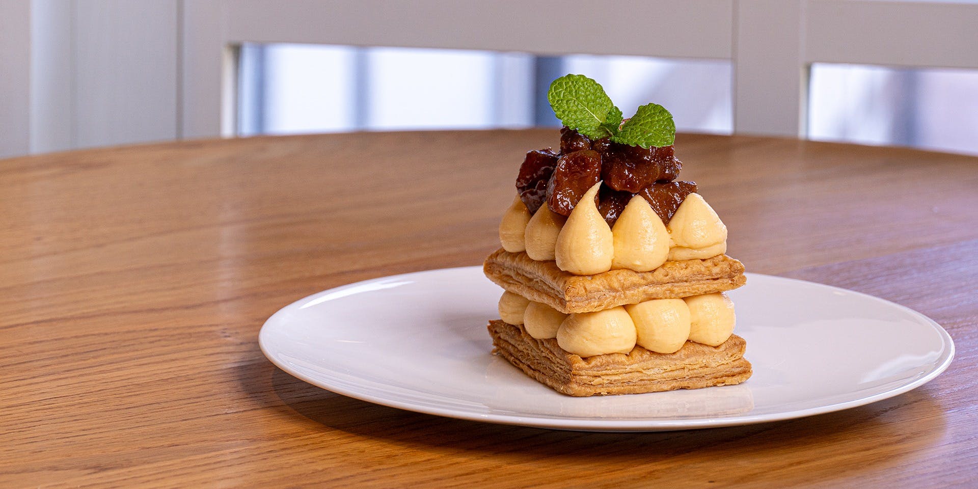 六甲山サイレンスリゾート カフェテリア（ROKKOSAN SILENCE RESORT CAFETERIA）