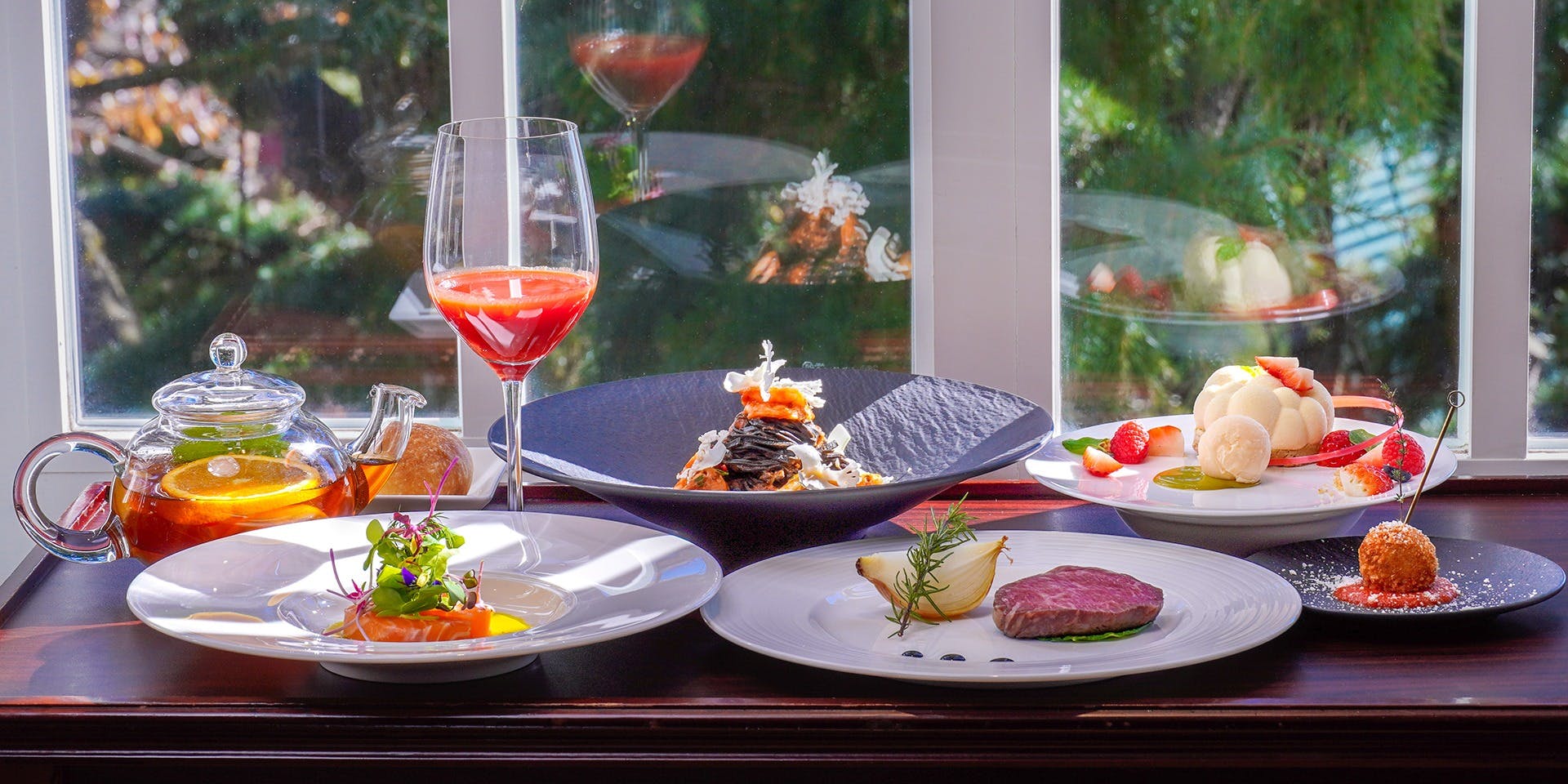 六甲山サイレンスリゾート カフェテリア（ROKKOSAN SILENCE RESORT CAFETERIA）