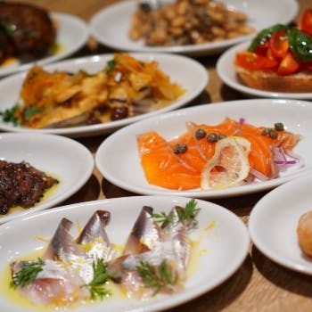 �J�X�e���[�i�_�{�O