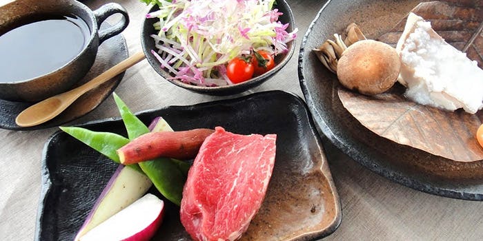 鉄板焼レストラン八景（テッパンヤキレストランハッケイ）