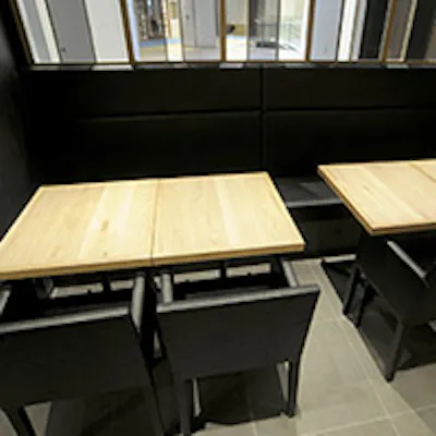 目的に合わせてご利用いただける、多彩なお席
