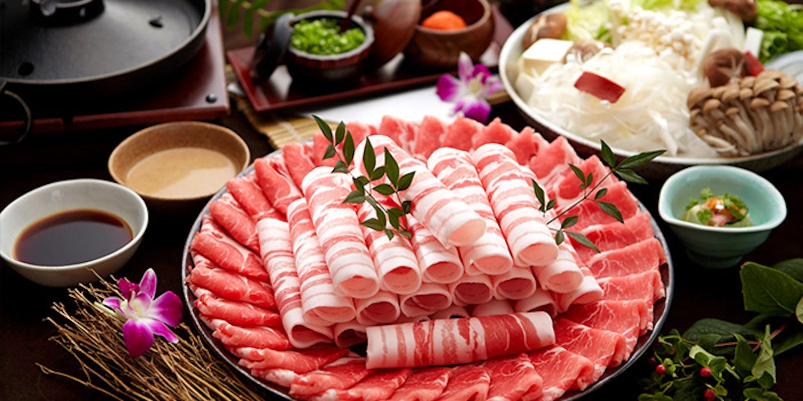 【ざわつく金曜日】華蓮鹿児島店かごしま黒豚しゃぶしゃぶ 牛肉VS豚肉究極の2択結果2025年10月31日 14 画像の説明