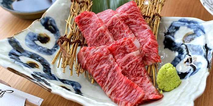 焼肉 輝 北新地