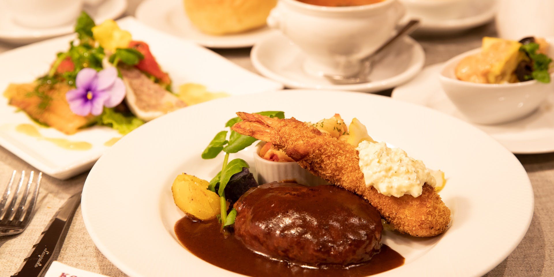 神戸ステーキ メリカン コウベステーキ メリカン みなと元町 ステーキ 洋食 一休 Comレストラン 神戸ステーキ メリカン コウベステーキ メリカン みなと元町 ステーキ 洋食 一休 Comレストラン