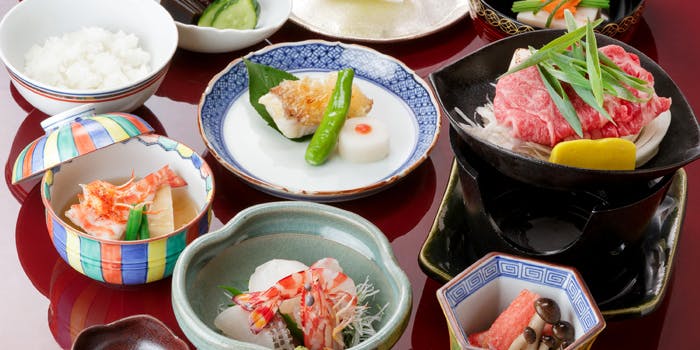 日本料理 大和屋さんげん 大阪梅田ヒルトンプラザ ウエスト あしべコース 選べるメイン お造り 煮物 焼物 食事 デザートなど全8品 ランチ プラン メニュー 一休 Comレストラン