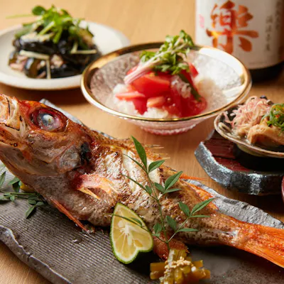 お料理に合わせた日本酒をご提案します